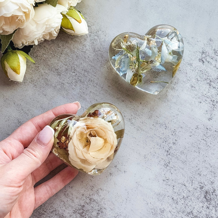 Resin Flower Keepsakes & Add-Ons — Mini Resin Heart
