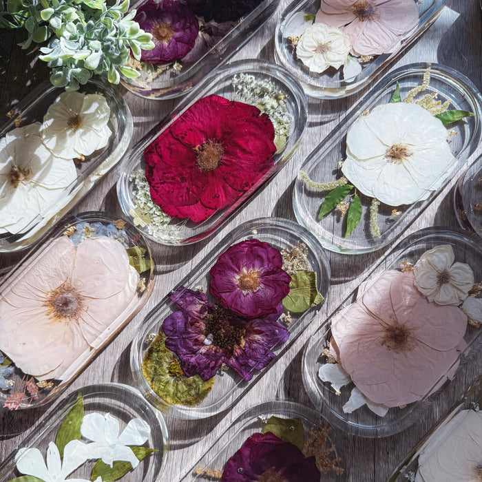 Resin Flower Keepsakes & Add-Ons — Oval Jewelry Tray