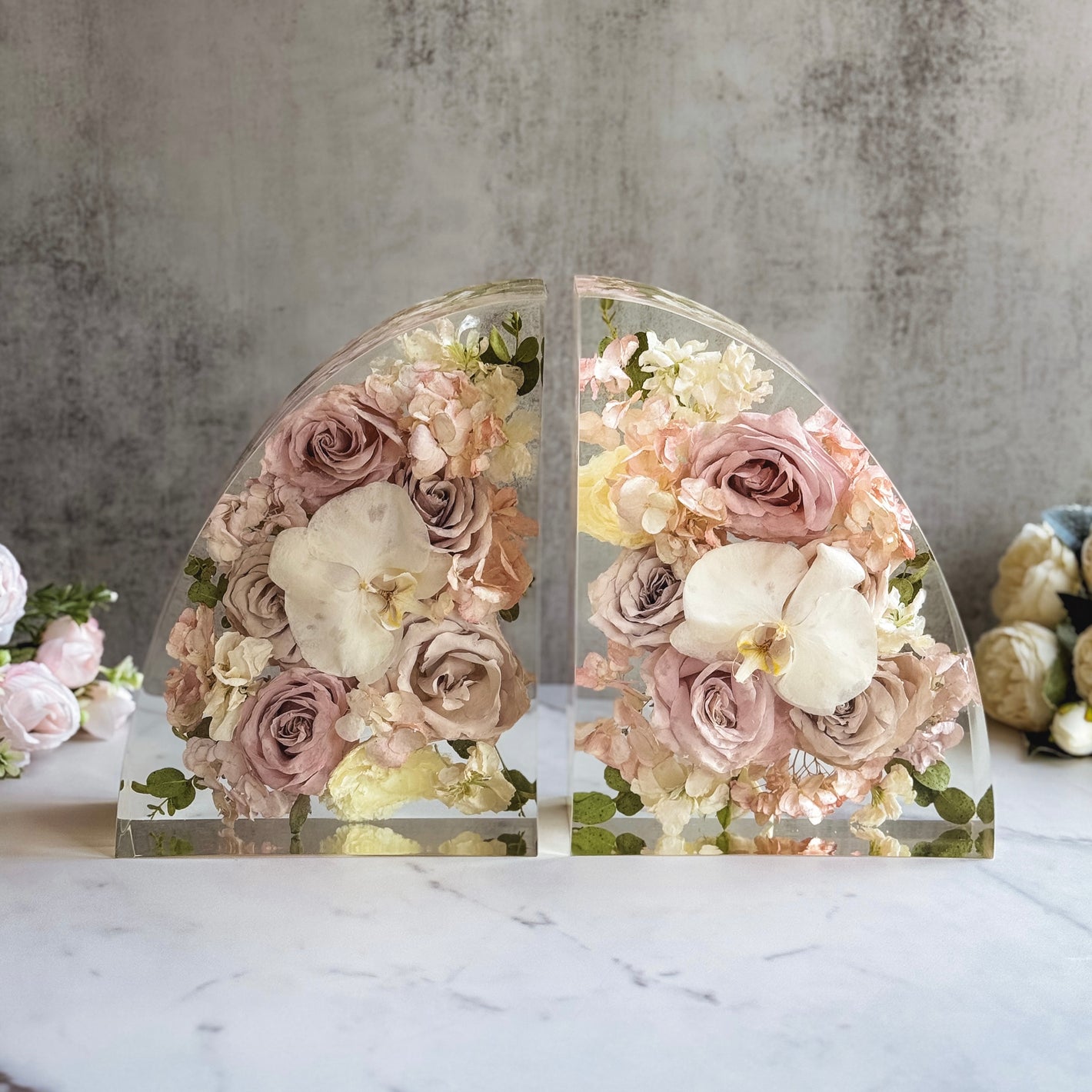 Resin Wedding Flower Preservation BookEnds