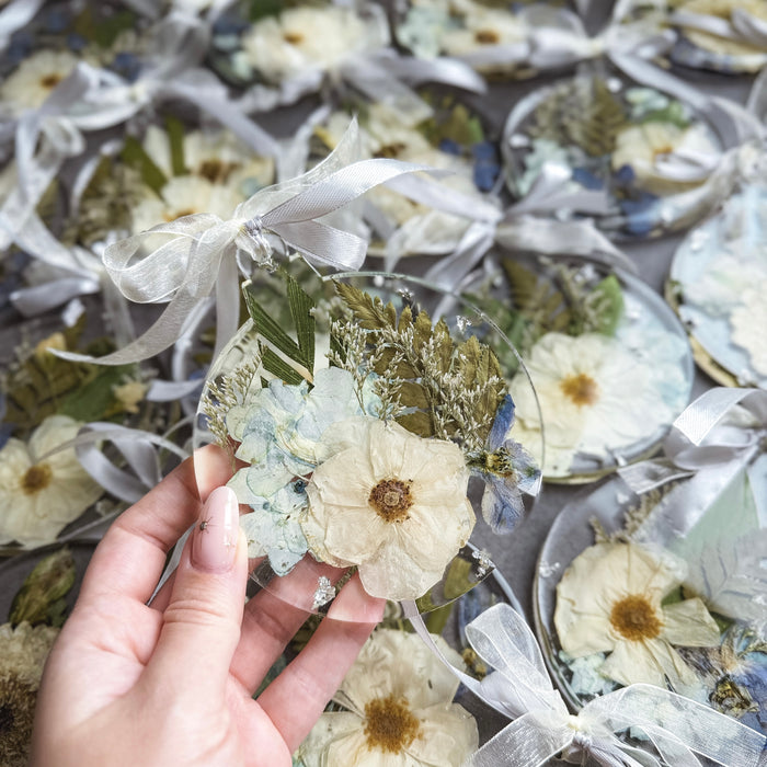 Resin Flower Keepsakes & Add-Ons — Large Resin Ornament
