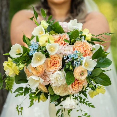 Wedding bouquet before pressed flower preservation