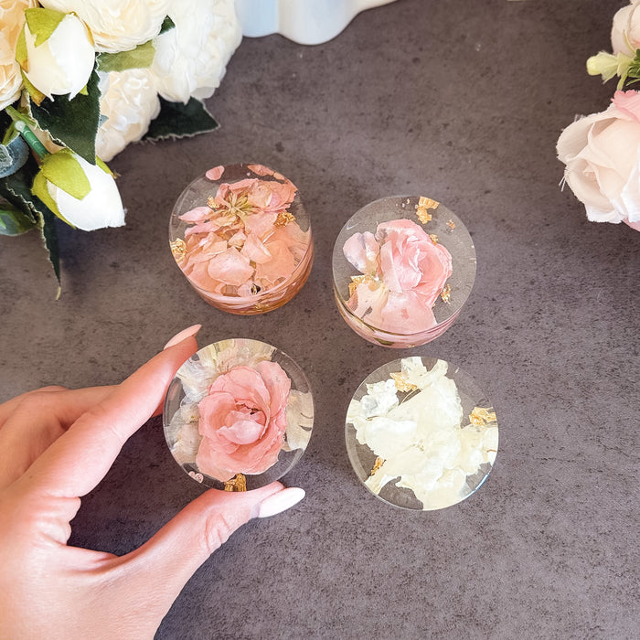 Resin Flower Keepsakes & Add-Ons — Resin Magnet